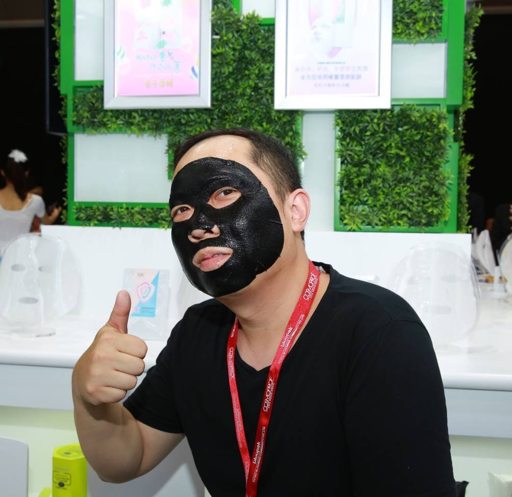 how to wear a facial mask properly Dermatopin Wrinkle Cream for the Face and Eyes